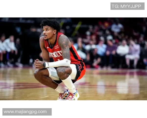 杰伦格林接受采访时被罗伊斯奥尼尔庆祝撞飞引发热议